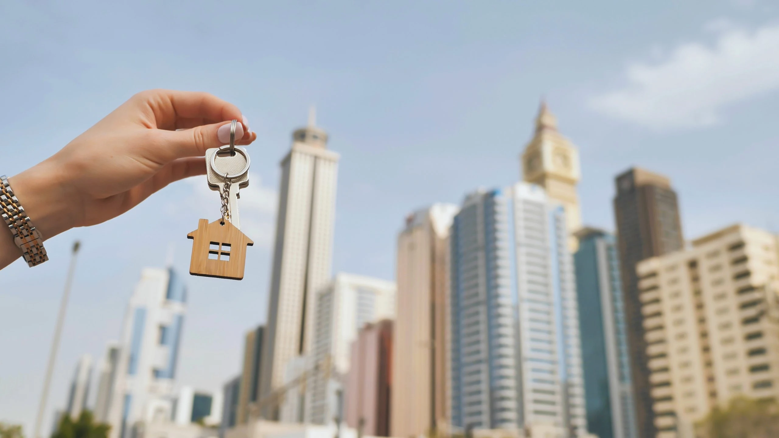 Can Foreigners Buy Property in Dubai?