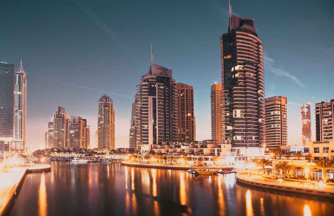 Reportage Properties background image